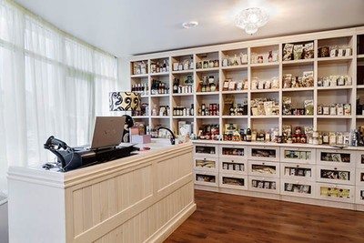 Прилавок "Тихвинъ"