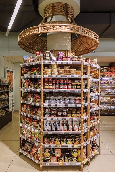 Стойка вокруг колонны