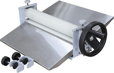 Машина тестораскаточная настольная МРТ-Р