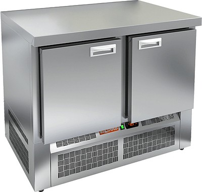 Стол холодильный HiCold GNE 11/TN О без борта