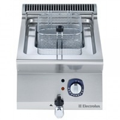 Фритюрница 700 серии Electrolux E7FRED1B00 371075