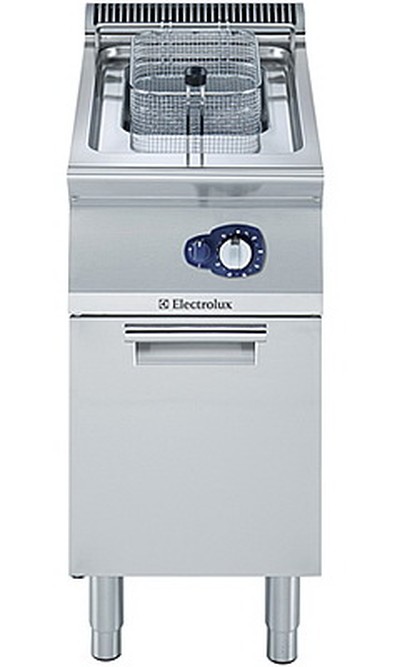 Фритюрница 700 серии Electrolux E7FRED1FF0 371084