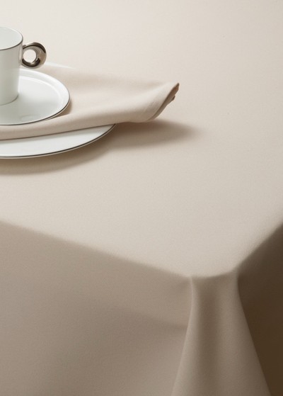 Скатерть квадратная Astinn Oxford (бежевая) 160x160 см (подгиб 2 см)