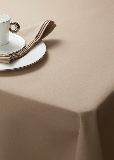Скатерть прямоугольная Astinn Oxford (сандал) 150x210 см (подгиб 2 см)