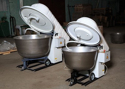 Машина тестомесильная ТММ-140.2 (без дежи)